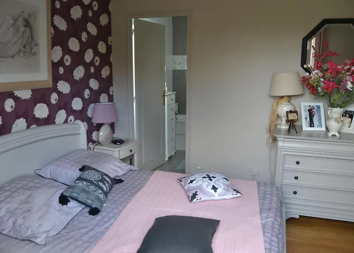 Saint Pavace 民宿 *